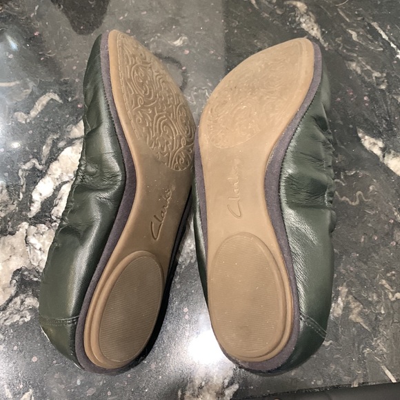 Clarks leather flats - Picture 3 of 5